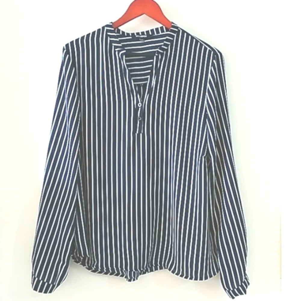 UPS & DOWNS Stripe long sleeves Button Up Shirt Sz L